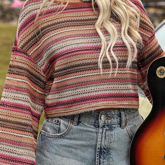 B159 Rose Red Ethnic Striped Wide Cropped Long Sleeve Top - Picture 2 of 5